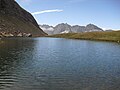 Lac de Catchet Pic d'Estaragne, Pic de Campbieil, Pic de Bugatet.