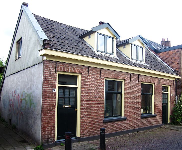 File:Lange Rij 38-36 Deventer 2013.jpg