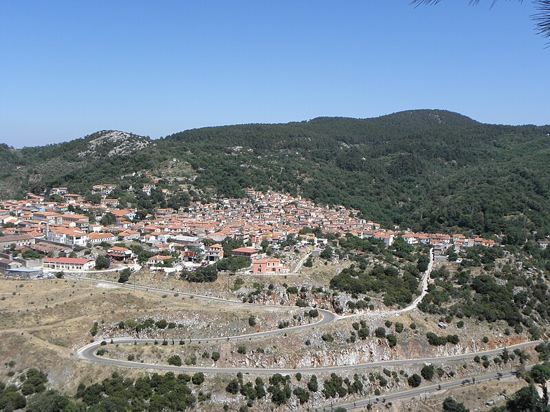 File:Lesbos Agiassos01.JPG