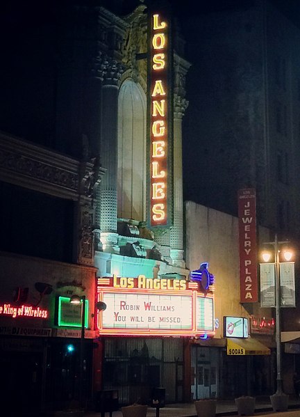 File:Los Angeles Theatre - Robin Williams.jpg