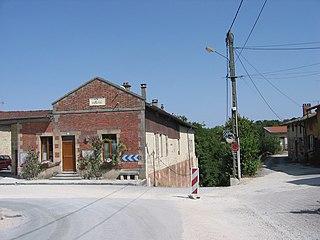 <span class="mw-page-title-main">Moiremont</span> Commune in Grand Est, France