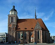 Marienkirche und Fürst-Leopold-Denkmal (2008)