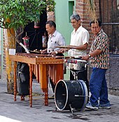 Folk and popular marimba Marimba tlaquepaque.jpg