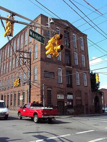 File:Market Street - Paterson, NJ (4670510743).jpg