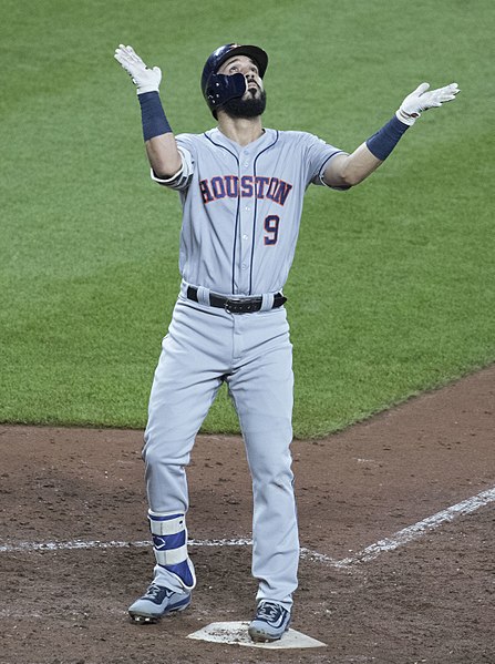 File:Marwin González in 2017 (36100333565).jpg