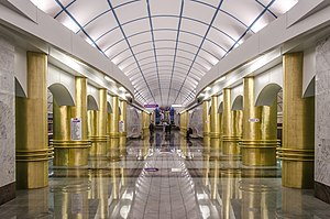 Metro SPB Line5 Mezhdunarodnaya c.jpg