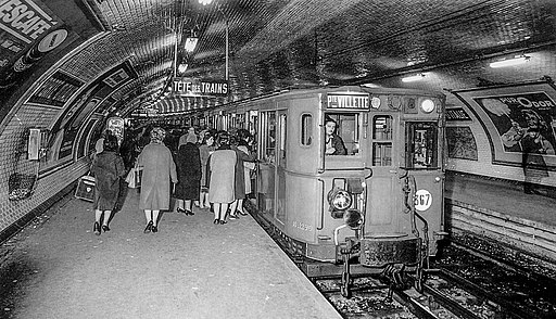 Metro de Paris - Ligne 7 - Porte d Italie