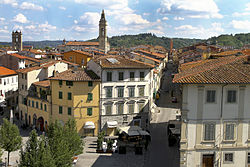 Panorama da Piazza Mazzini
