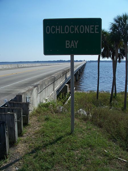 File:Ochlockonee Bay bridge US 98 sign01.jpg