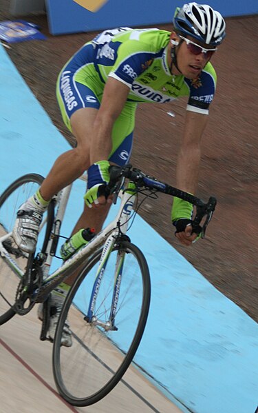 File:Oss Roubaix 2009.jpg