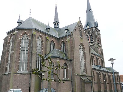 Hoe gaan naar Kerk Bavel met het openbaar vervoer - Over de plek