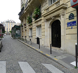 Rue Lucien-Gaulard