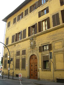 Palais Guasconi 01.jpg