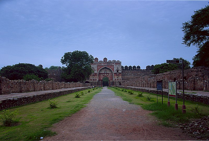 File:Parth-shershahgate 03.jpg