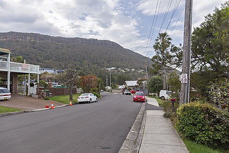 Paterson Road in Coalcliff