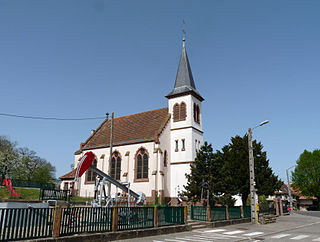 <span class="mw-page-title-main">Merkwiller-Pechelbronn</span> Commune in Grand Est, France