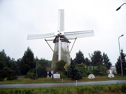 Hoe gaan naar Hellemolen met het openbaar vervoer - Over de plek