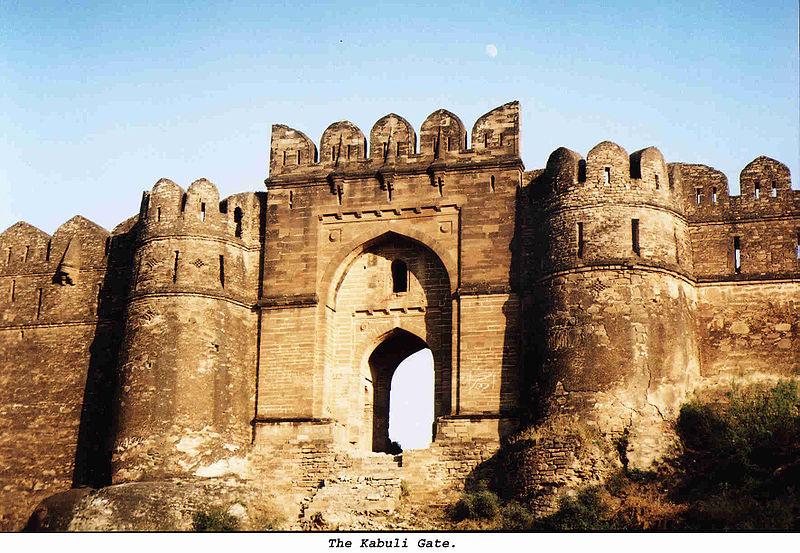 File:Rohtas Fort Magnificent Kabuli Gate.jpg