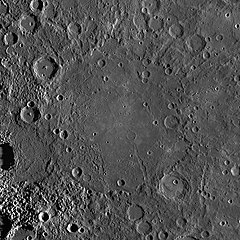 Kráter Sanai MESSENGER WAC.jpg