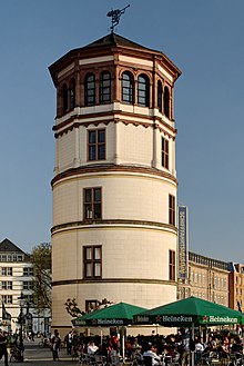 Schlossturm in Duesseldorf-Altstadt, von Nordwesten.jpg