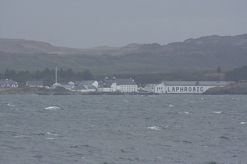 File:Scotland Argyll Bute Islay Laphroaig Distillery.jpg