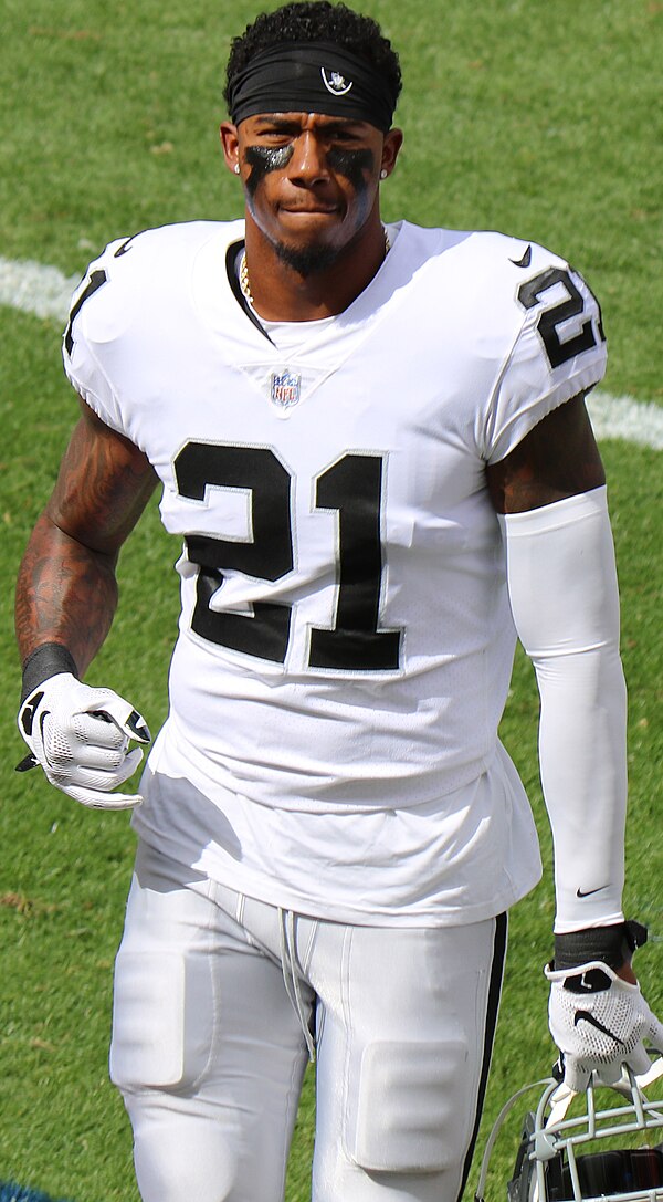 Smith with the Oakland Raiders in 2017