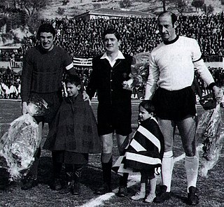 <span class="mw-page-title-main">Carlo Mazzone</span> Italian football player and manager (born 1937)