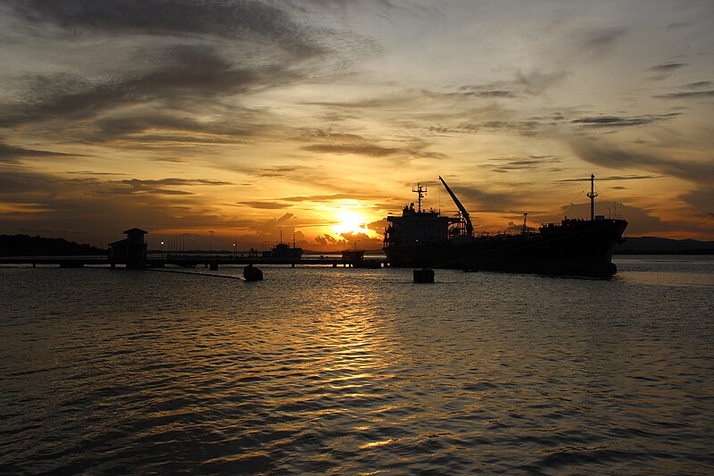 File:Ship and sunset.jpg