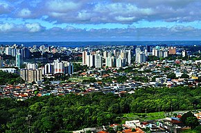 Vedere a orașului din Cidade Nova
