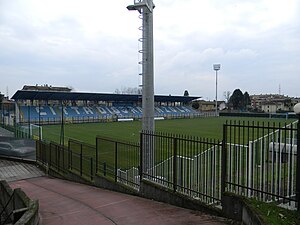 Stadio Città di Gorgonzola - interno vista tribuna sud (03-2015) .JPG