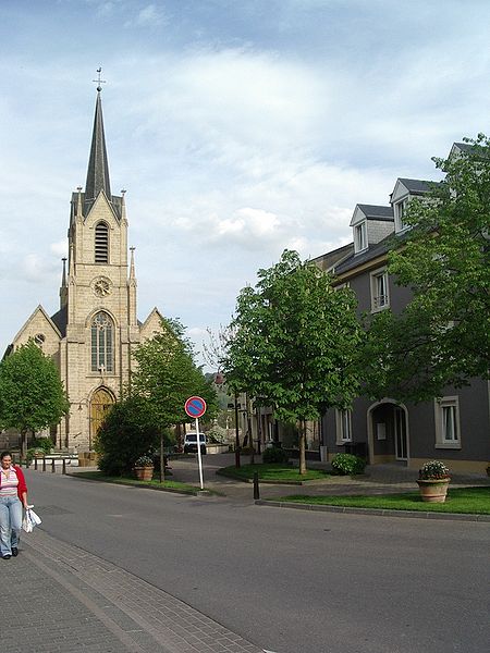 File:Steinsel church.jpg