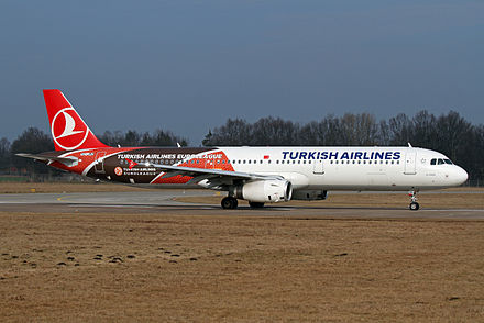 Турецкая авиакомпания сайт. Airbus a321 Turkish Airlines. Airbus a321 Туркиш Эйрлайнс. A321-200 Turkish Airlines. Аэробус 321 200 турецкие авиалинии.