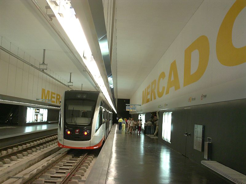 Die Stadtbahn 800px-TRAM_Alicante_Mercado-C