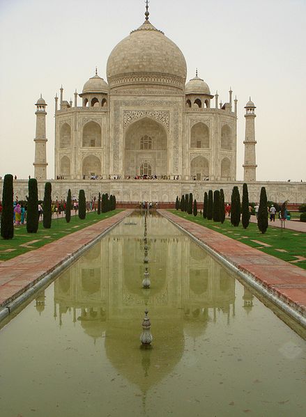 439px-Taj_02.jpg