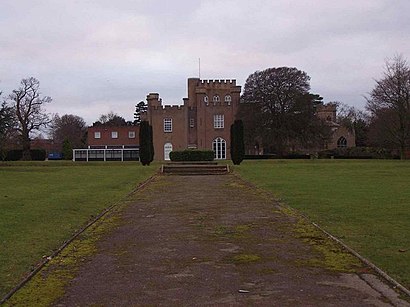 How to get to Tollerton Hall with public transport- About the place