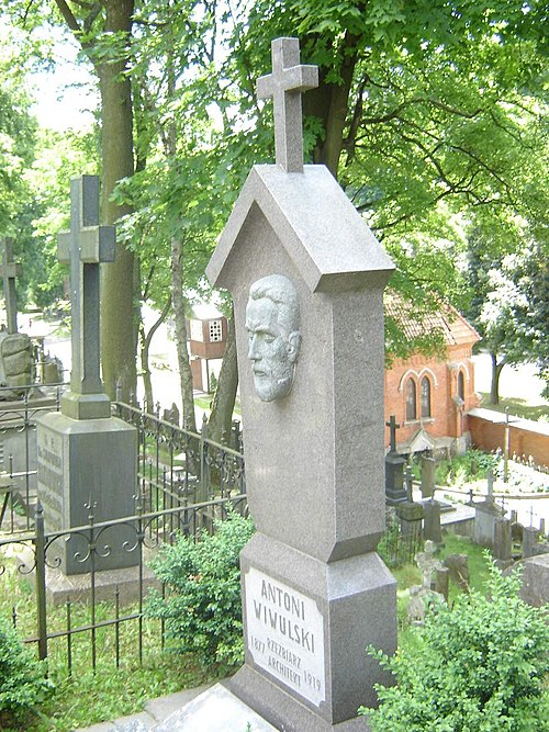 Tomb of Antoni Wiwulski (Antanas Vivulskis) in Rasos Cemetery