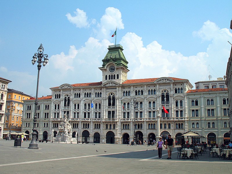 File:Trieste-Palazzo del Comune-IMG 2970.JPG