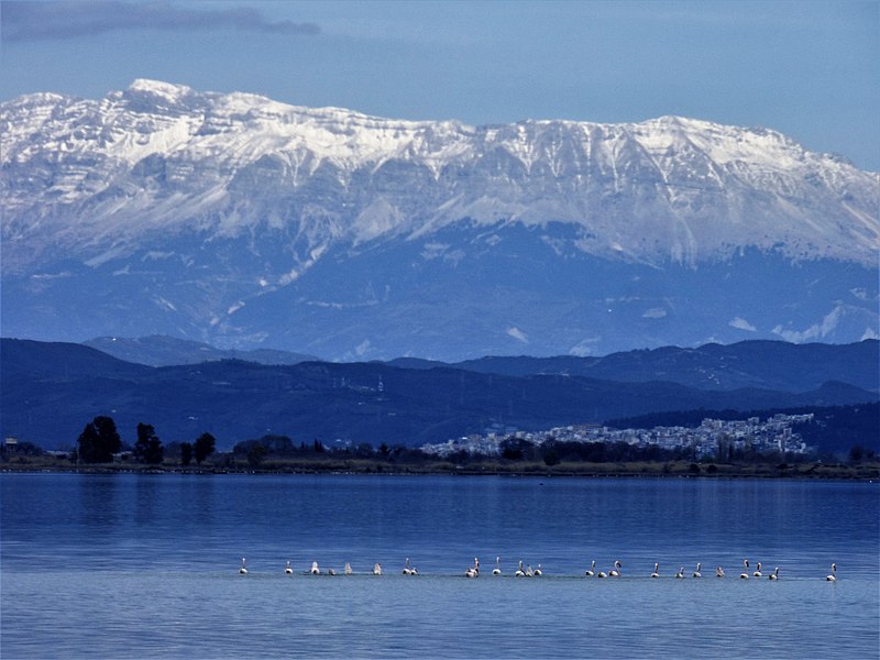 File:Tzoumerka mount view from Logarou Lagoon.jpg