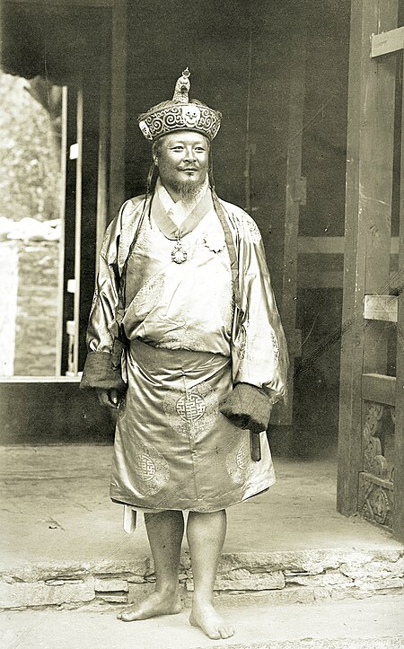 ไฟล์:Ugyen_Wangchuk,_1905.jpg