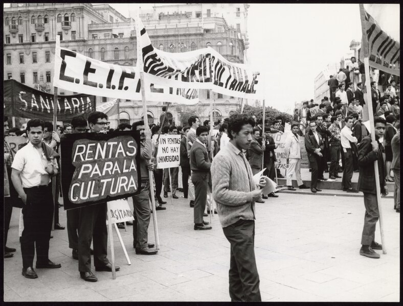 File:Urban youth, Peru - UNESCO - PHOTO0000001268 0001.tiff