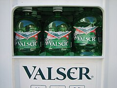 Das wasser. Valser. Швейцарская минеральная вода. Valser, швейцарская природная минеральная вода. Минеральная вода мавер.