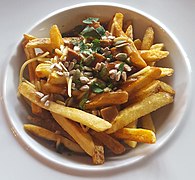 Vegan poutine, London