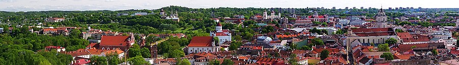 900px-Vilnius_old_town_banner.jpg