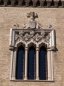 Gothic window built by the Catholic Monarchs in 1512[14]