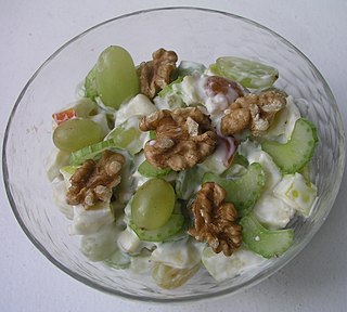 <span class="mw-page-title-main">Waldorf salad</span> Fruit and nut salad