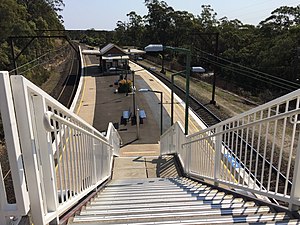 Warrimoo Kereta Station.jpg