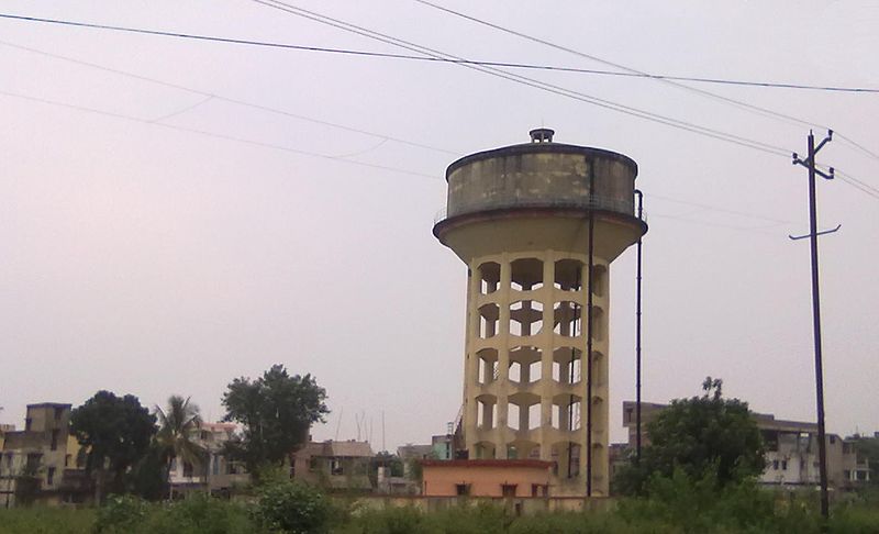 File:Water tank from Jawahar Lal Nehru Avenue near IOC colony, Durgapur, West Bengal, India, 13 Oct 2011 - panoramio.jpg
