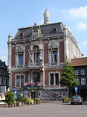 Wetteren - Town hall 1.jpg