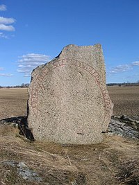 Østerrøvlandes runeindskrifter 238