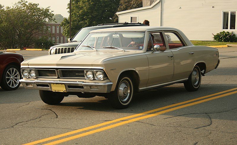 File:1966 Beaumont Sedan.JPG